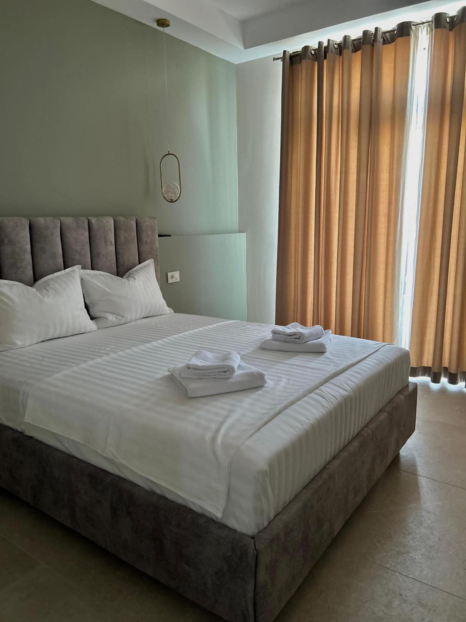 Pensiunea Villa D'Amici Mosnita Noua 外观 照片