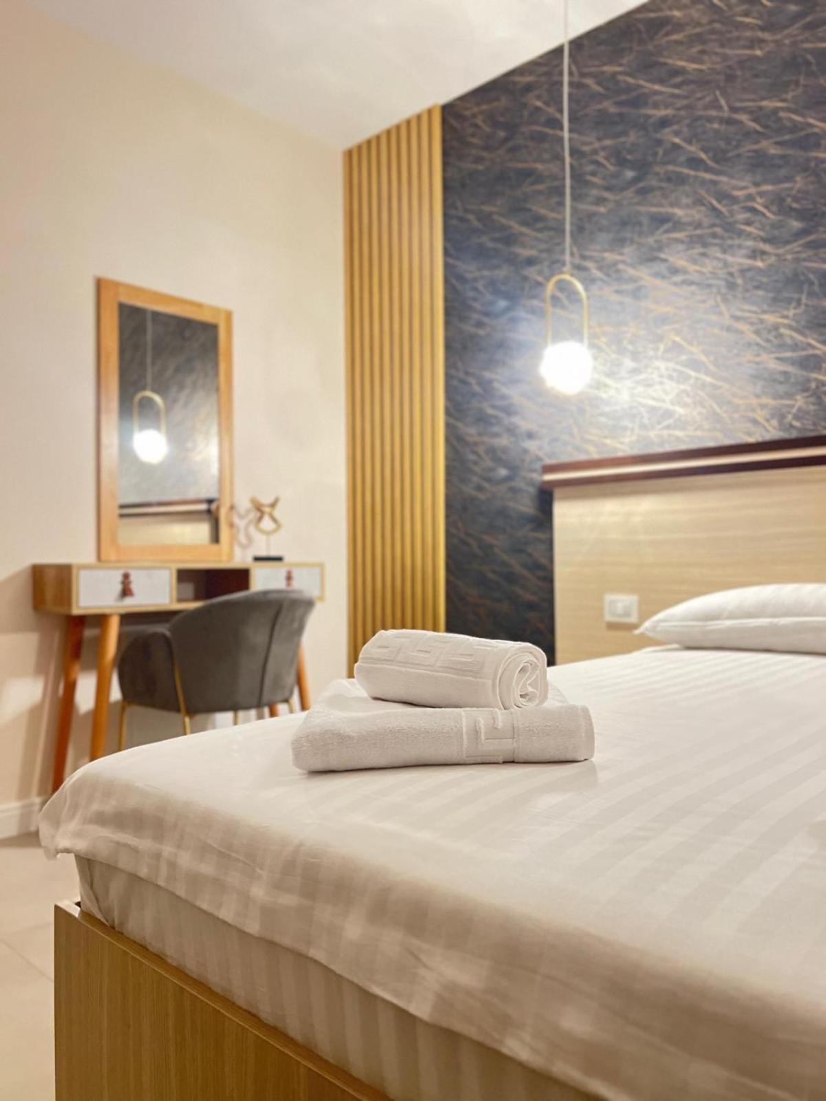 Pensiunea Villa D'Amici Mosnita Noua 外观 照片