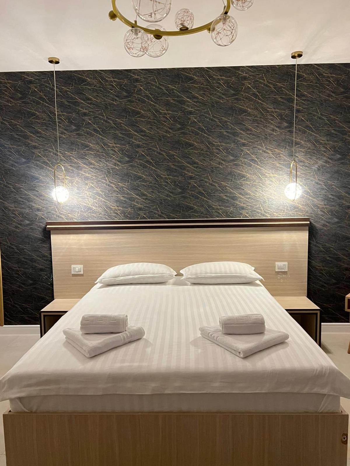 Pensiunea Villa D'Amici Mosnita Noua 外观 照片